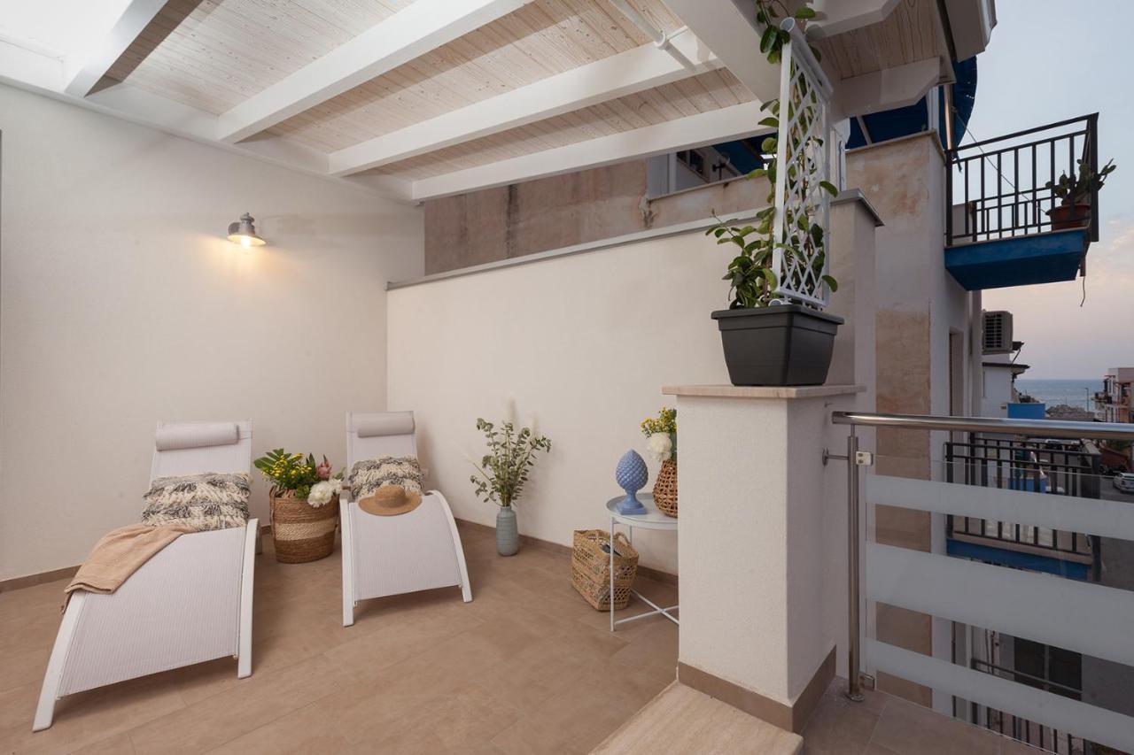 泰拉西尼Holiday House Da Vinci公寓 外观 照片