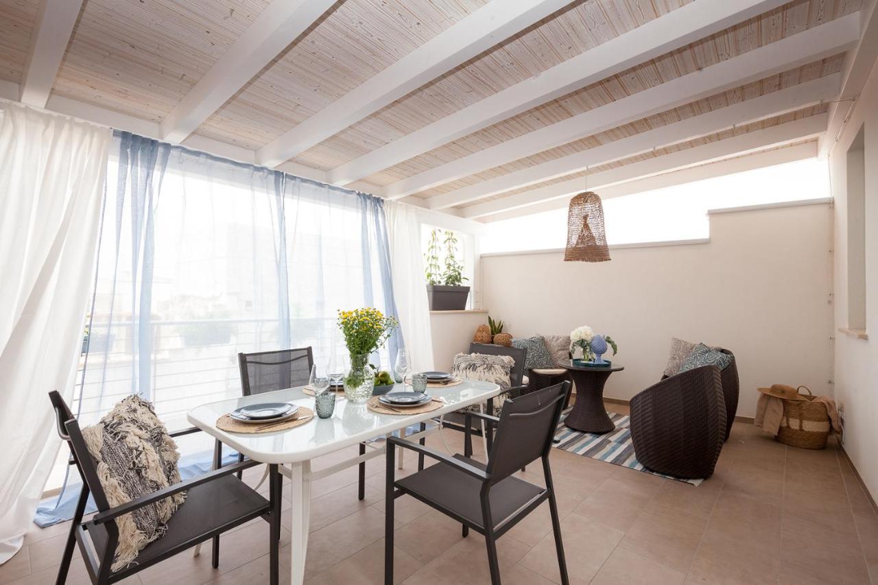 泰拉西尼Holiday House Da Vinci公寓 外观 照片