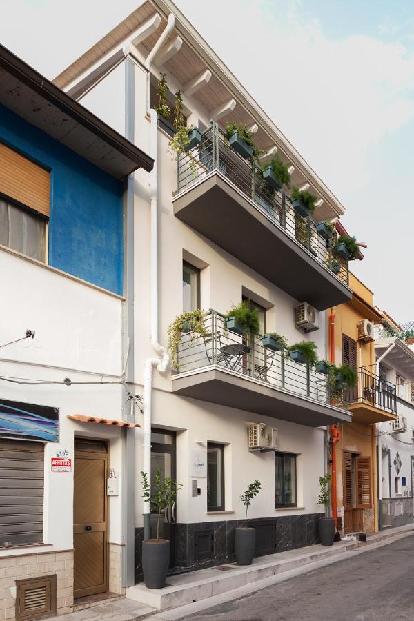泰拉西尼Holiday House Da Vinci公寓 外观 照片